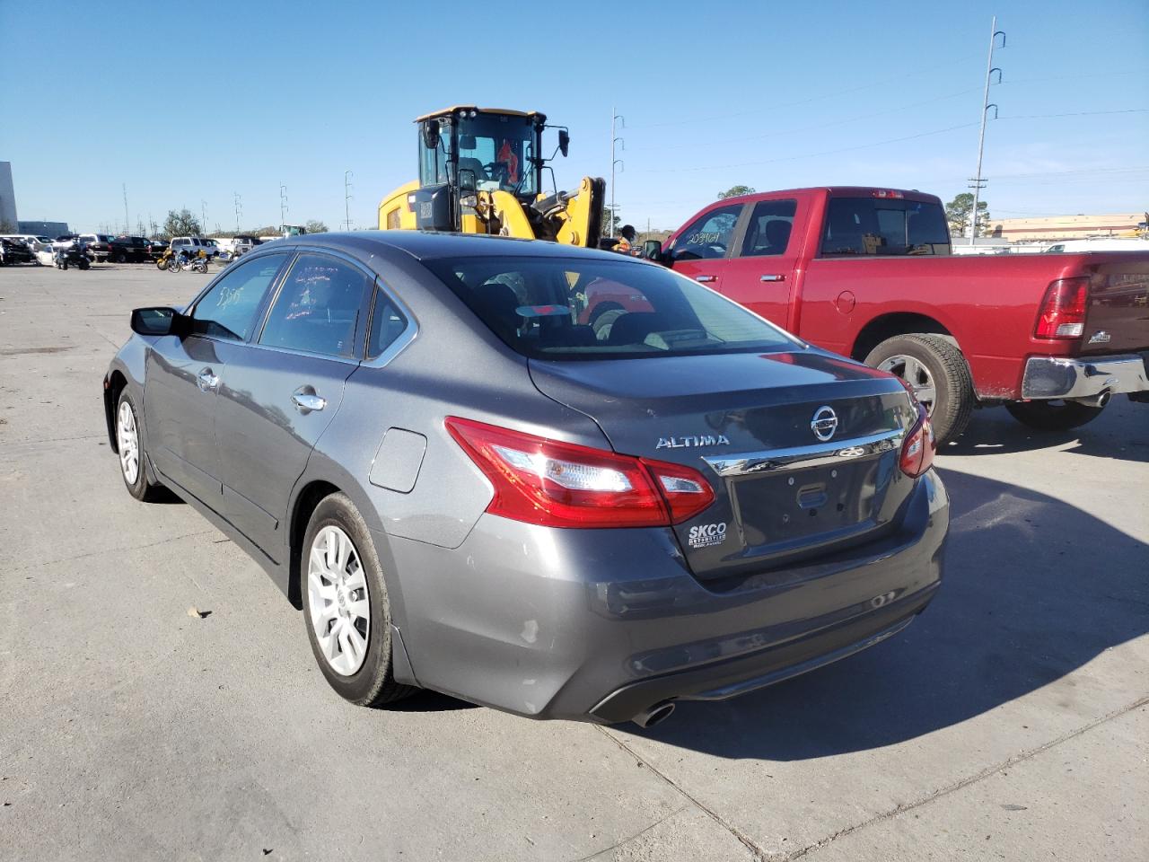 Photo 3 from auction – 2017 NISSAN ALTIMA 2.5 with VIN 1N4AL3AP1HC473849