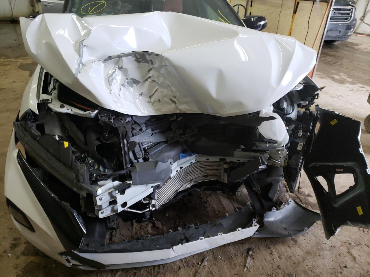 Photo 9 from auction – 2021 CHEVROLET BLAZER 2LT with VIN 3GNKBCRS0MS551821