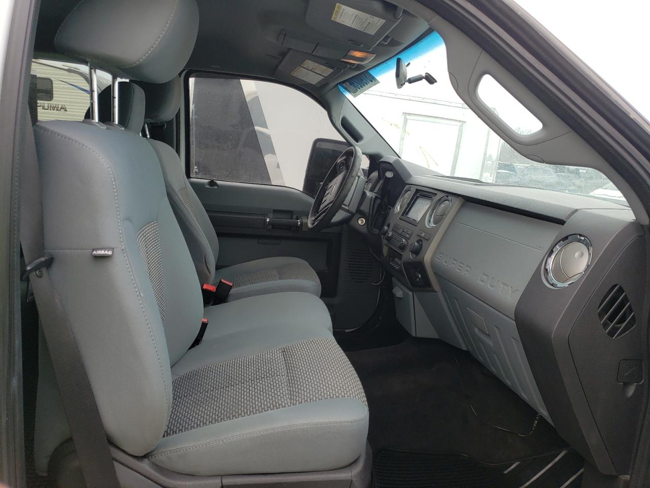 Photo 5 from auction – 2011 FORD F350 SUPER with VIN 1FT8W3BT0BEB46155