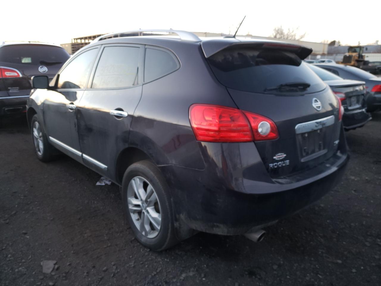 Photo 3 from auction – 2012 NISSAN ROGUE S with VIN JN8AS5MV2CW397864