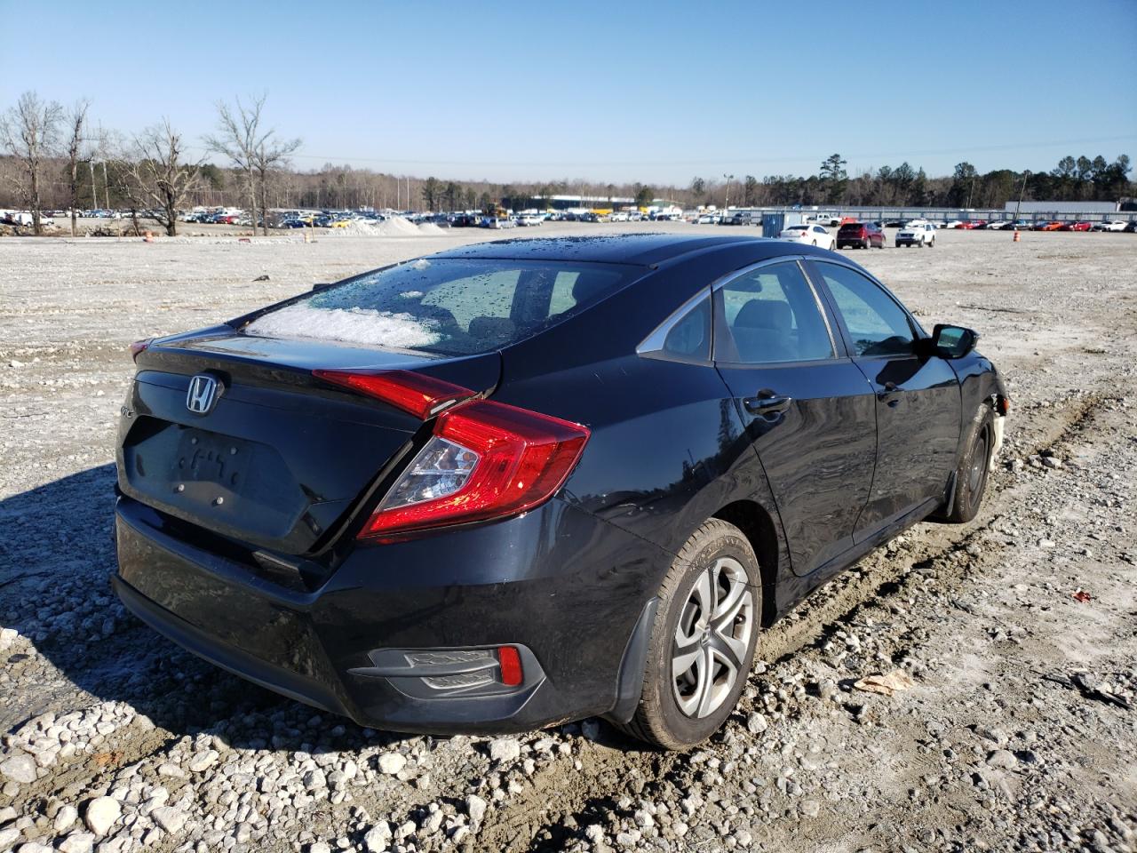 Photo 4 from auction – 2018 HONDA CIVIC LX with VIN 2HGFC2F56JH562533