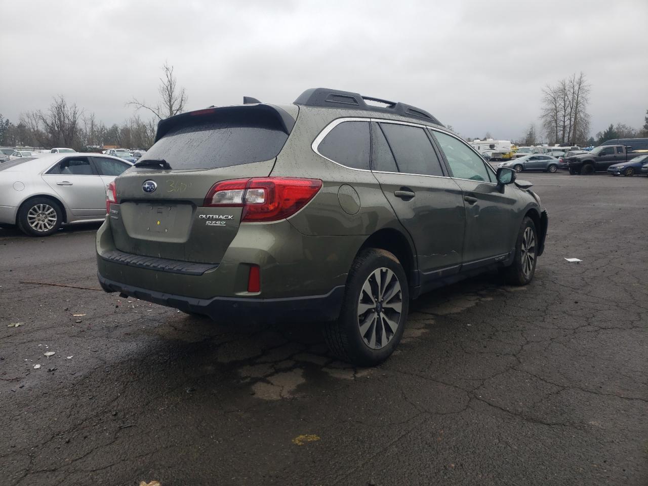Photo 4 from auction – 2017 SUBARU OUTBACK 2. with VIN 4S4BSANC0H3290676
