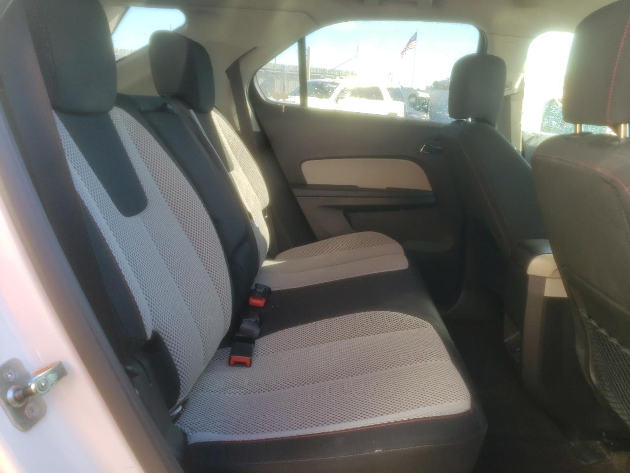 Photo 6 from auction – 2010 CHEVROLET EQUINOX LT with VIN 2CNALPEW2A6374311