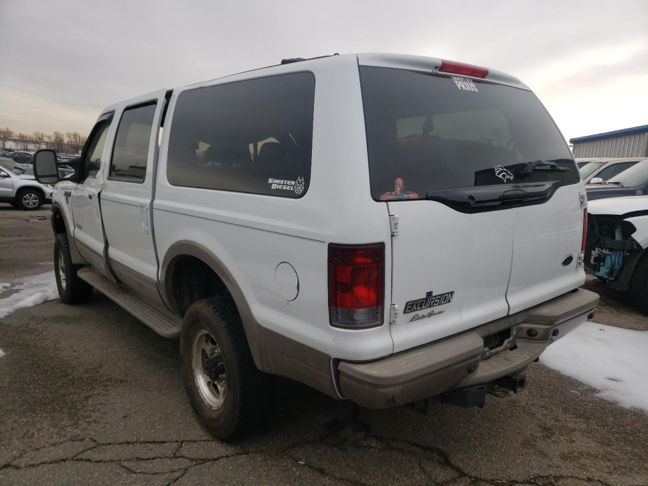 Photo 3 from auction – 2003 FORD EXCURSION with VIN 1FMSU45P63EB95583