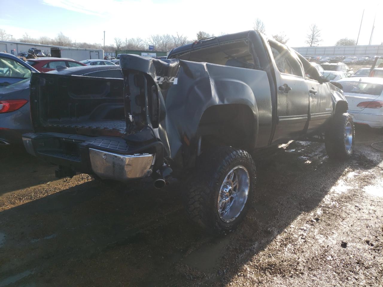 Photo 4 from auction – 2010 GMC SIERRA K15 with VIN 3GTRKWE38AG106796