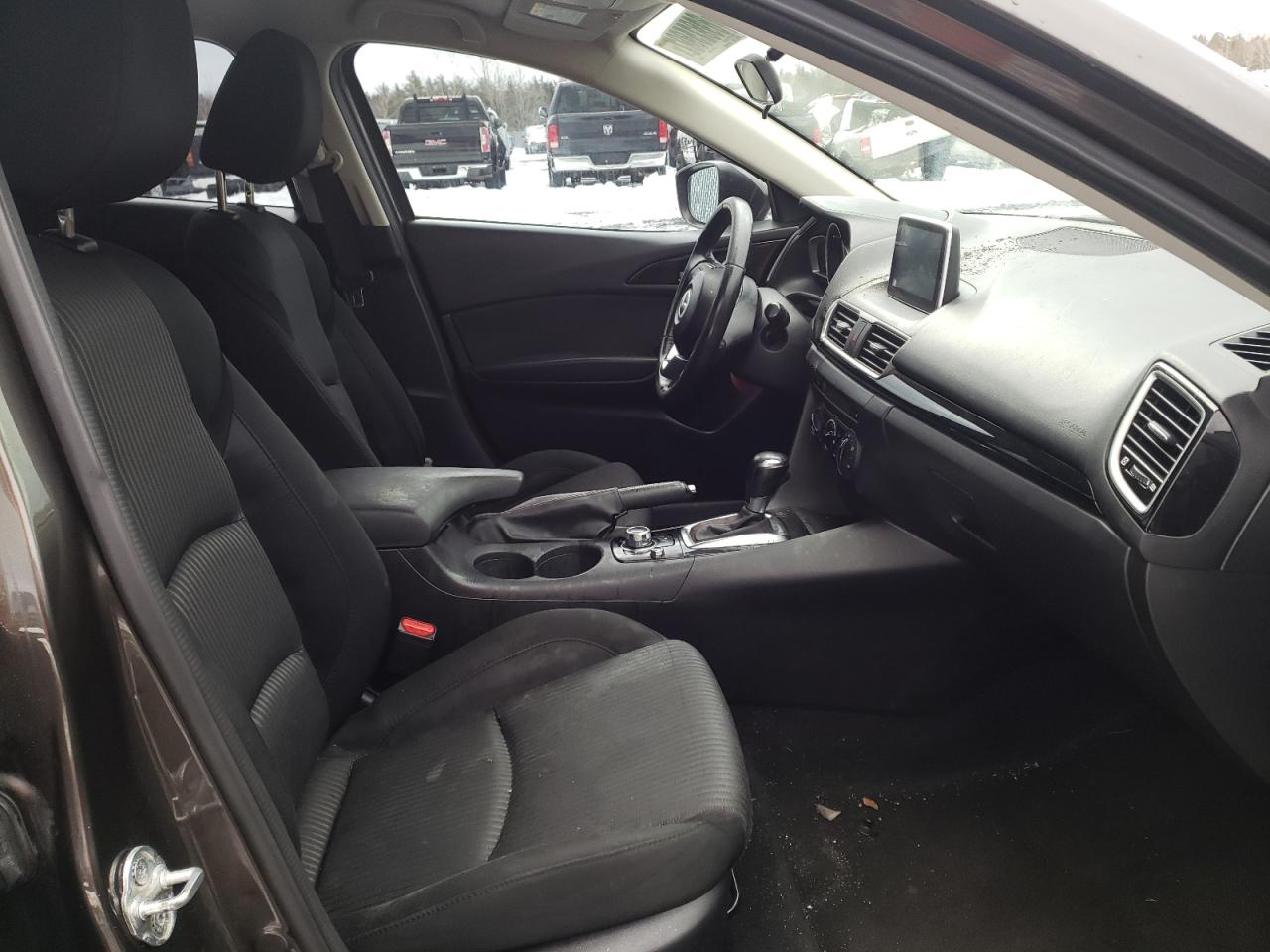Photo 5 from auction – 2014 MAZDA 3 TOURING with VIN JM1BM1V7XE1153253