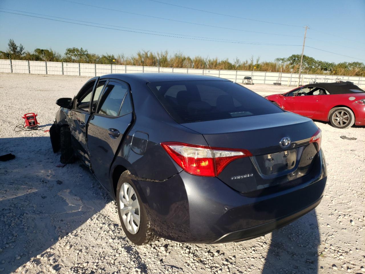 Photo 3 from auction – 2014 TOYOTA COROLLA L with VIN 2T1BURHE2EC153980