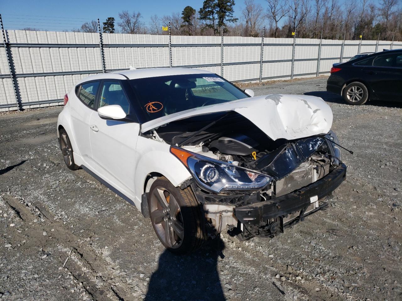 Photo 1 from auction – 2013 HYUNDAI VELOSTER T with VIN KMHTC6AEXDU152914
