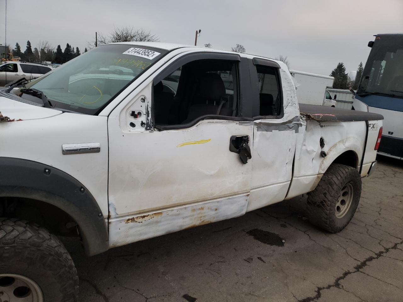 Photo 9 from auction – 2006 FORD F150 with VIN 1FTPX14V16NB54895