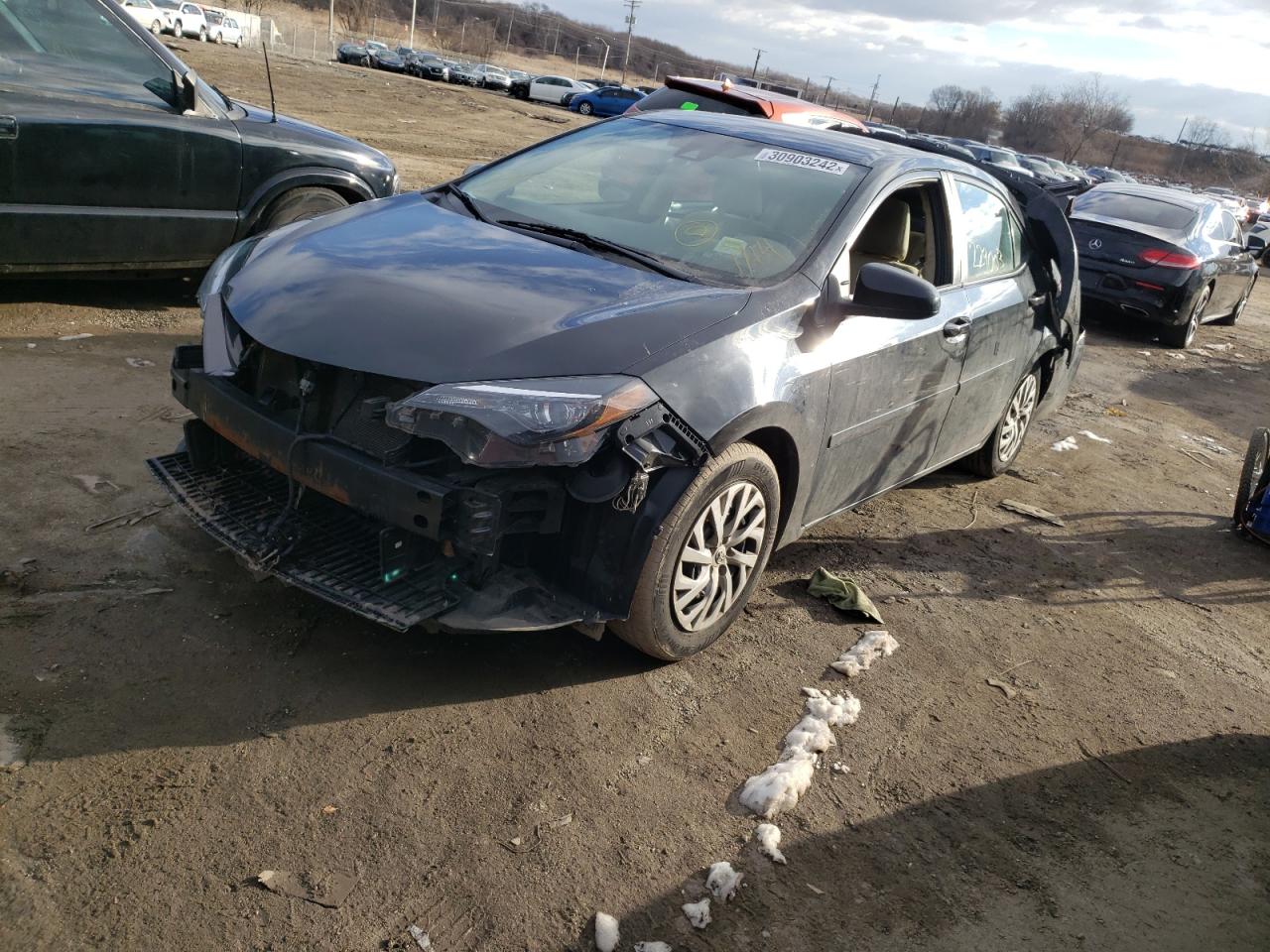 Photo 2 from auction – 2018 TOYOTA COROLLA L with VIN 2T1BURHE2JC080832