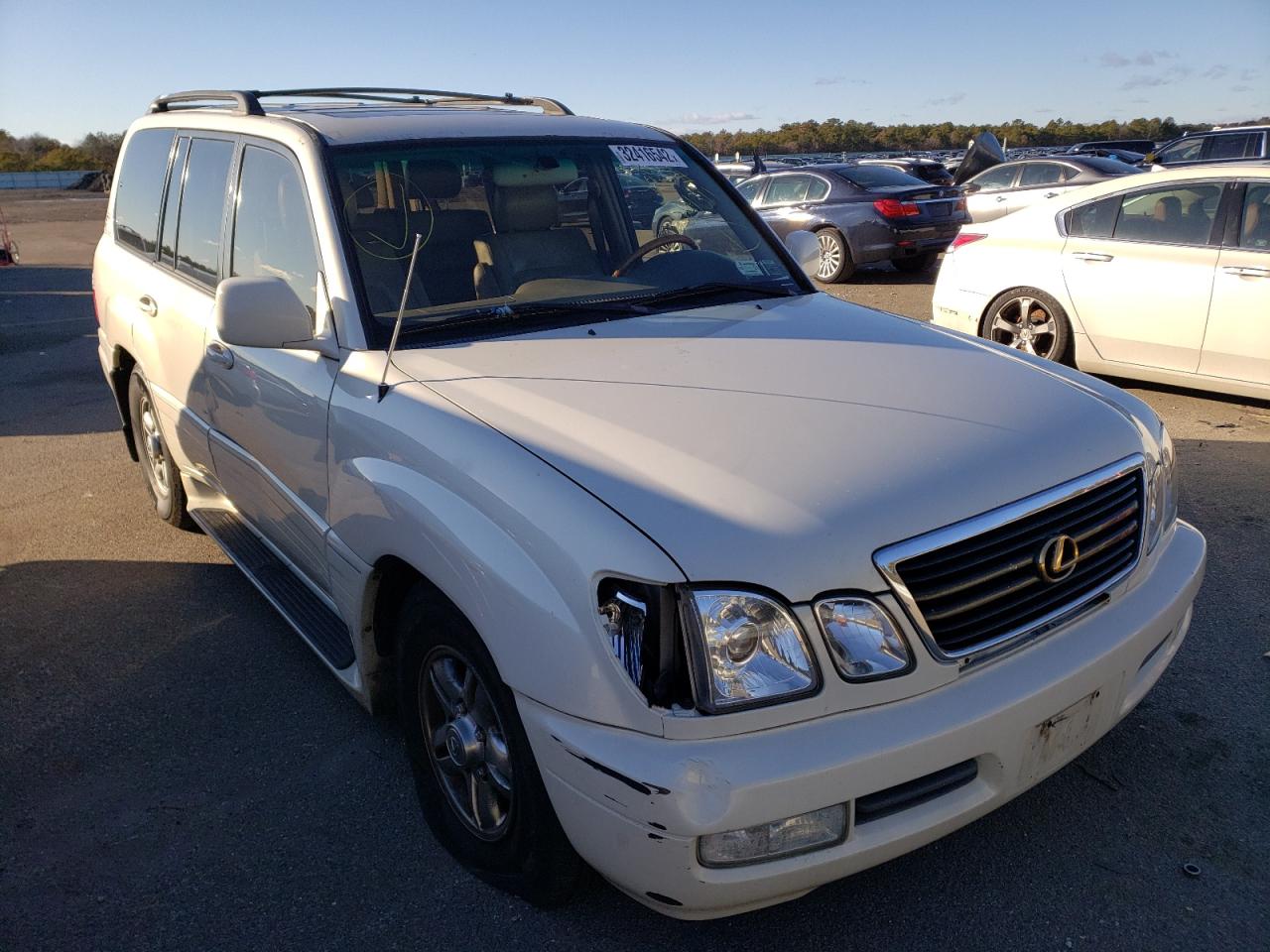 LEXUS LX 470 2001 with VIN JTJHT00WX13504311 - Photo from auction