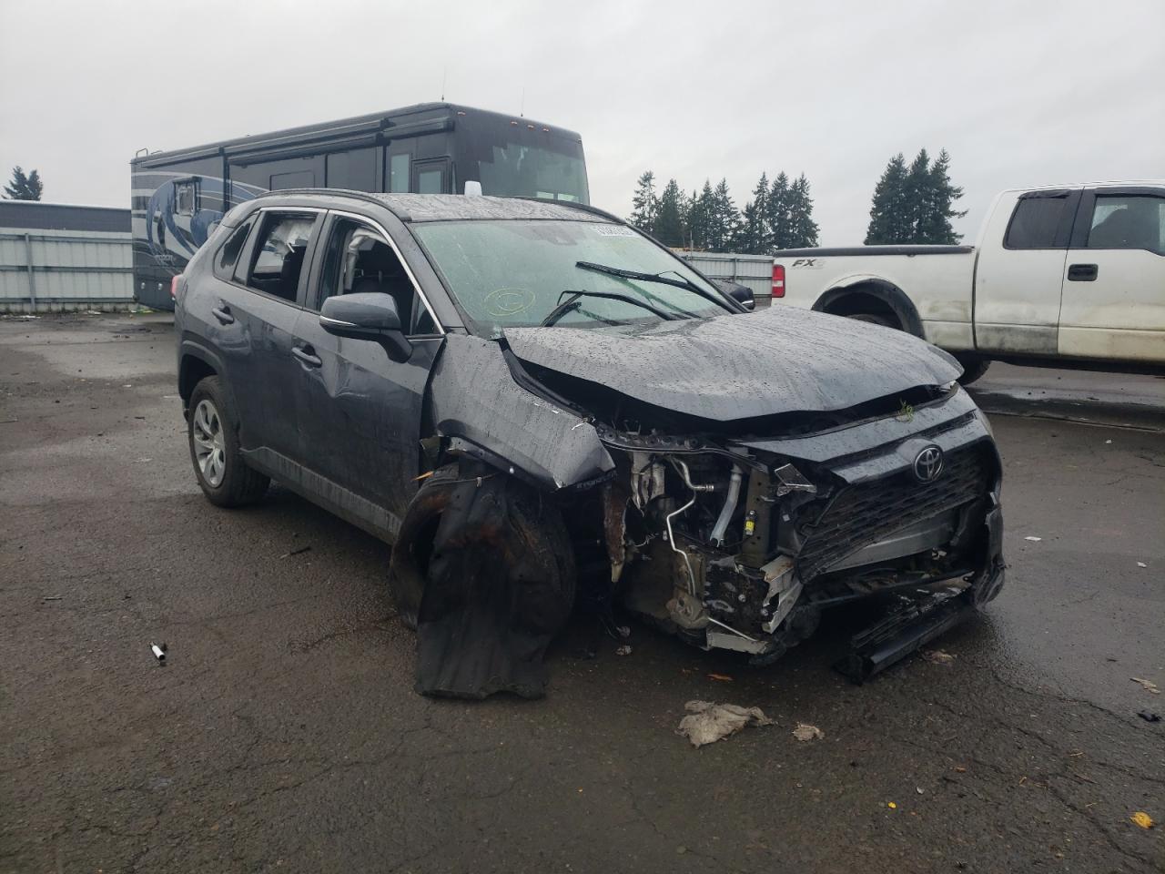 TOYOTA RAV4 LE 2019 with VIN 2T3G1RFV5KC054588 - Photo from auction
