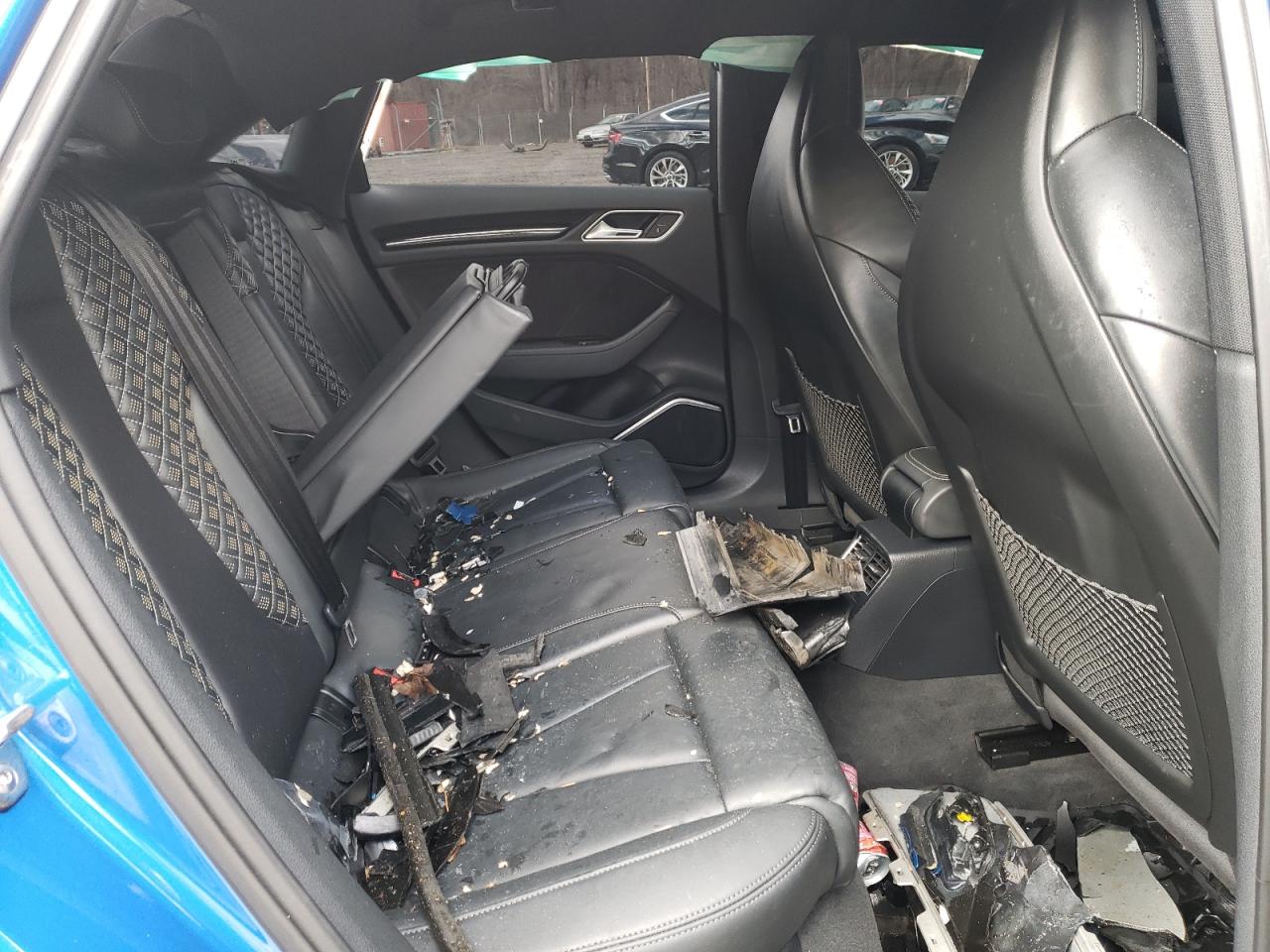 صورة رقم 6 من المزاد - 2019 AUDI RS3 مع VIN WUABWGFF9KA905056