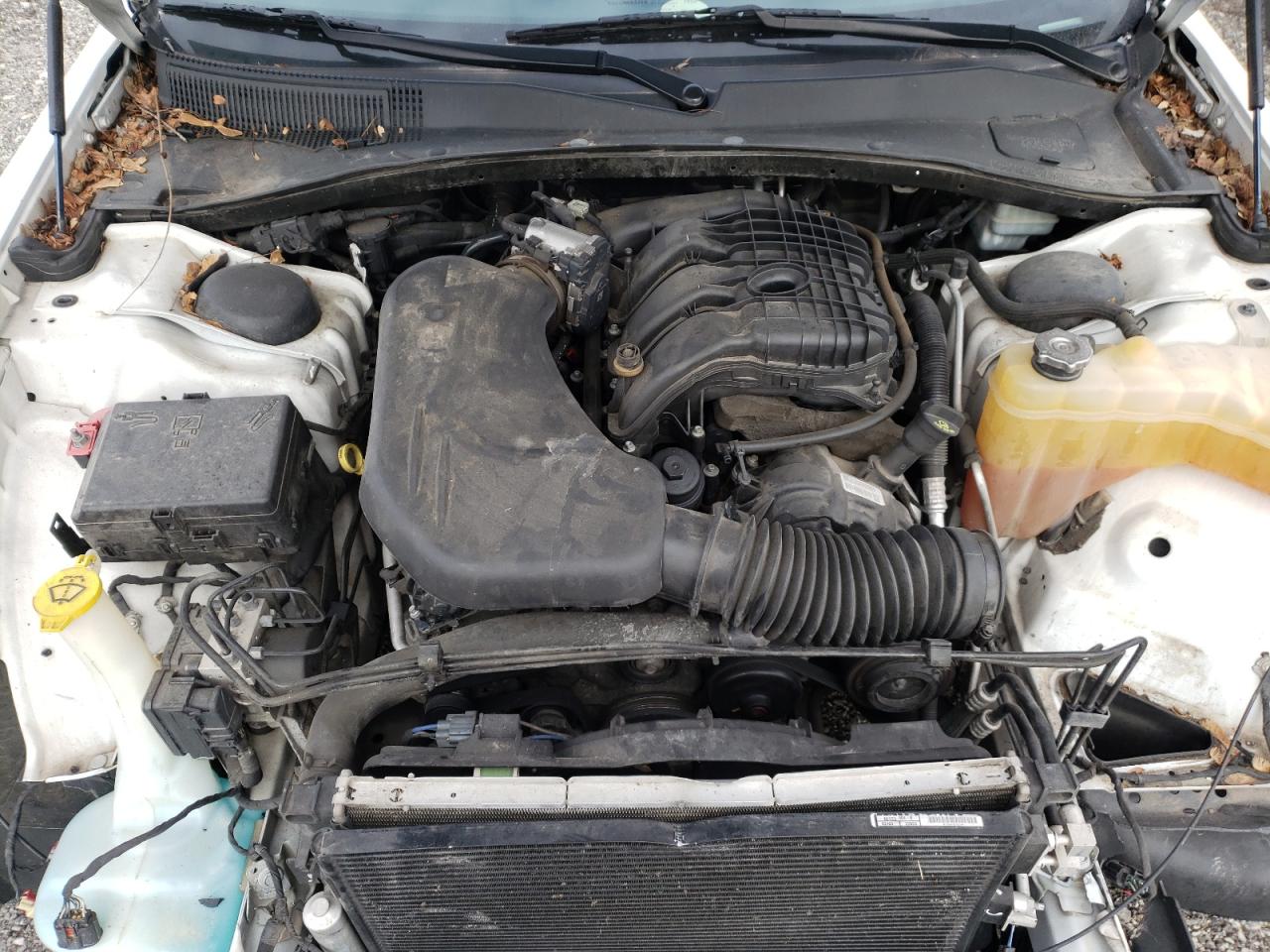 Zdjęcie 7 z aukcji – 2013 CHRYSLER 300 LIMITE z VIN 2C3CCAAG3DH527591