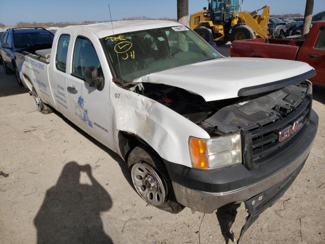 GMC SIERRA C15 2011 with VIN 1GTR1TE07BZ132797 - Photo from auction