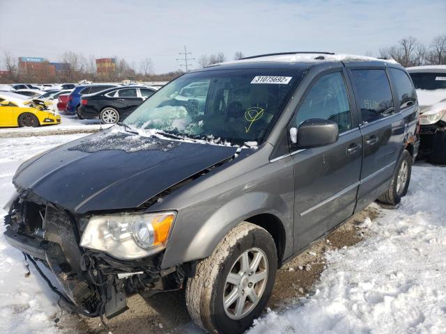 Photo 2 from auction – 2010 CHRYSLER TOWN & COU with VIN 2A4RR8D17AR436473