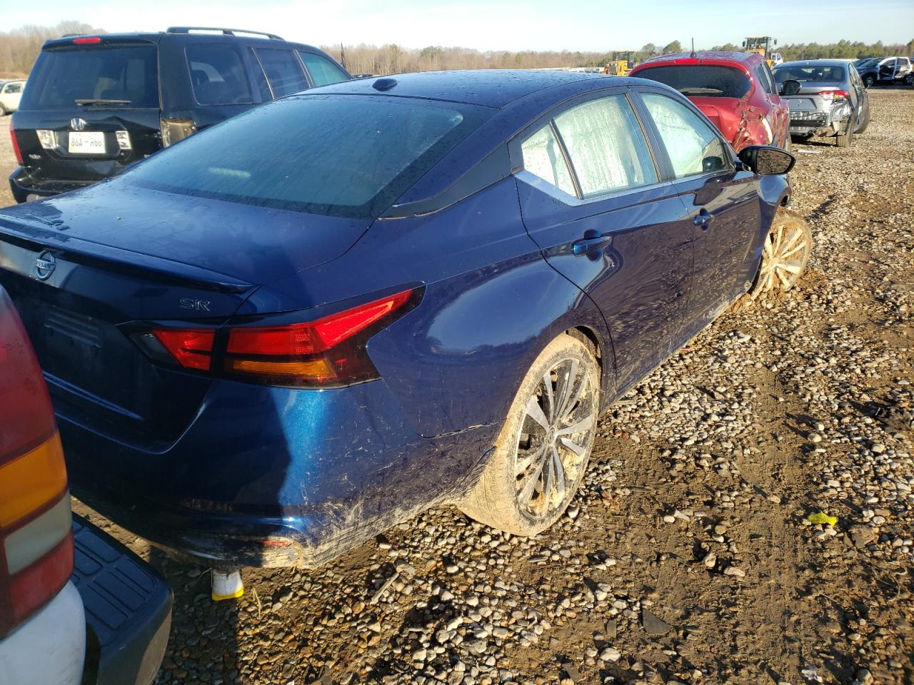 Photo 4 from auction – 2020 NISSAN ALTIMA SR with VIN 1N4BL4CV7LN305622