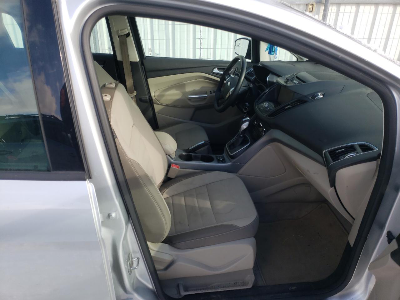 Photo 5 from auction – 2013 FORD C-MAX SE with VIN 1FADP5AU5DL554222