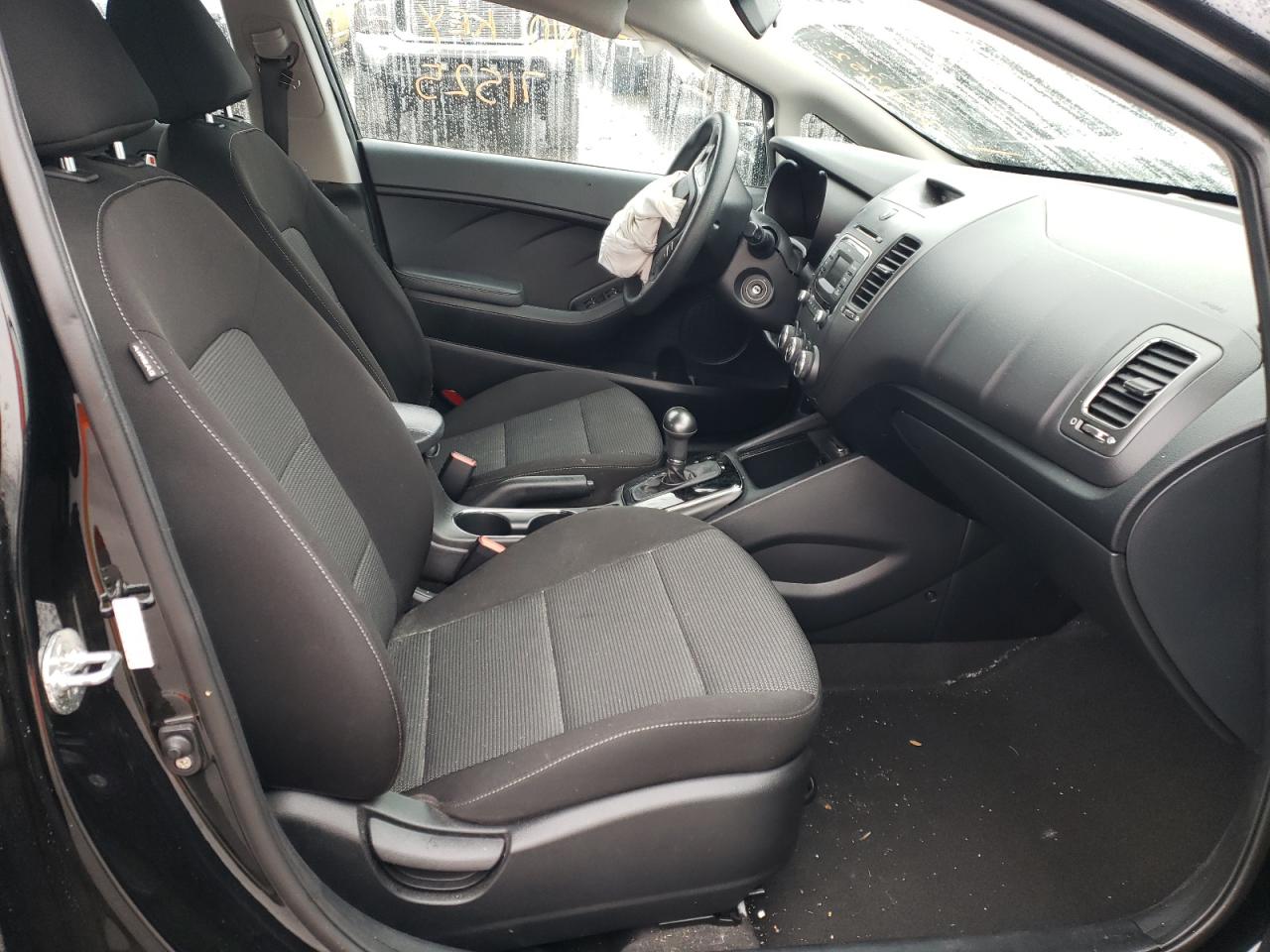 Photo 5 from auction – 2018 KIA FORTE LX with VIN KNAFK5A89J5772780