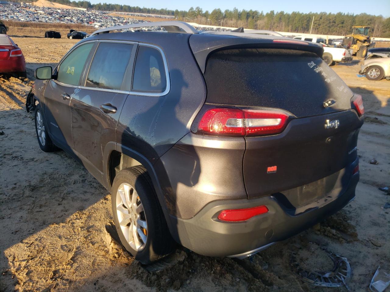 Photo 3 from auction – 2017 JEEP CHEROKEE L with VIN 1C4PJLDS4HW654811