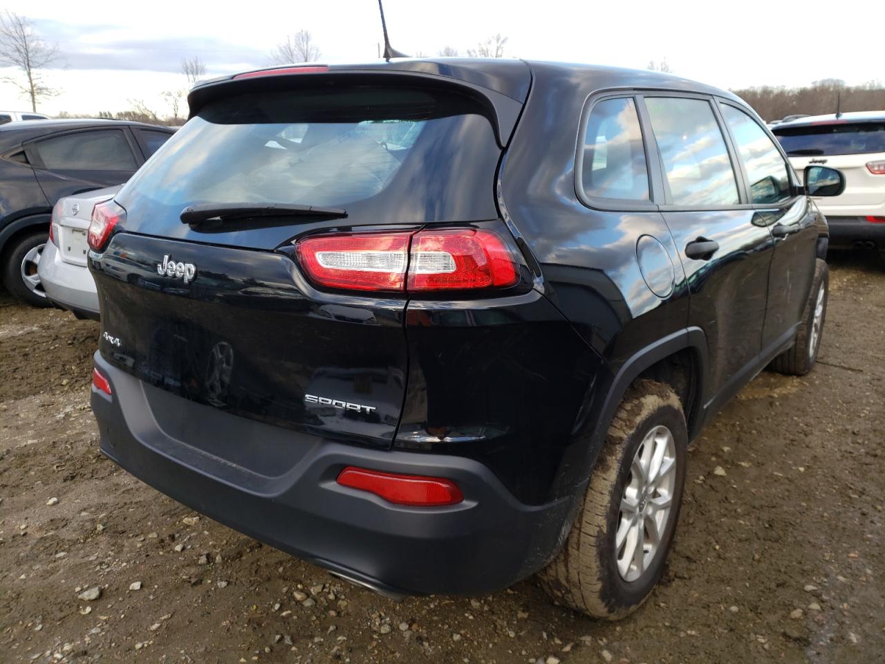 Photo 4 from auction – 2017 JEEP CHEROKEE S with VIN 1C4PJMAS3HD215802