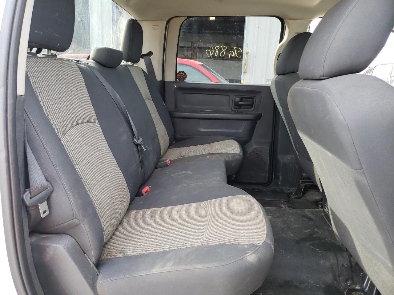 Photo 6 from auction – 2011 DODGE RAM 3500 with VIN 3D73Y4CL3BG613995