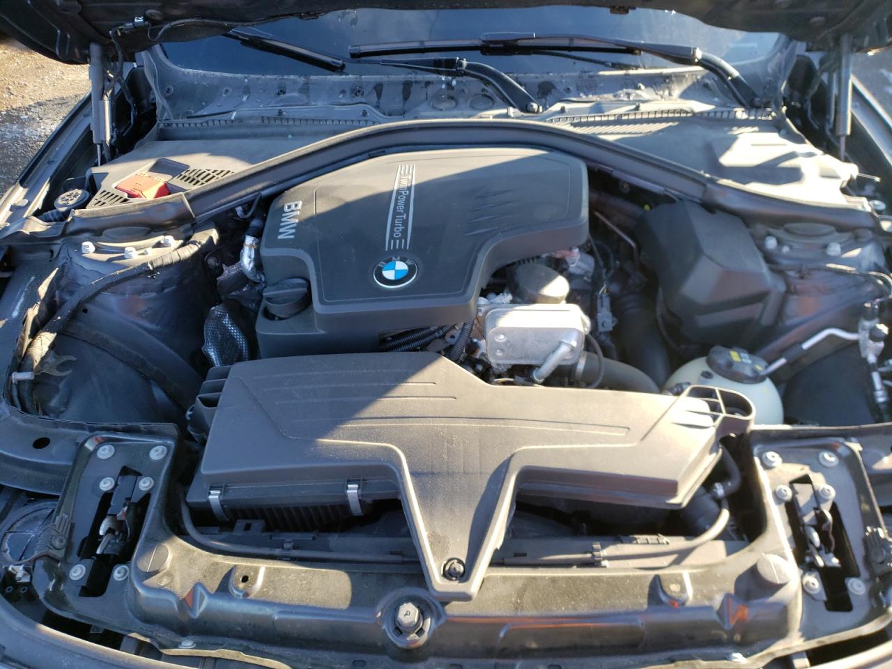 Photo 7 from auction – 2015 BMW 328 XI with VIN WBA3B3G52FNT68943
