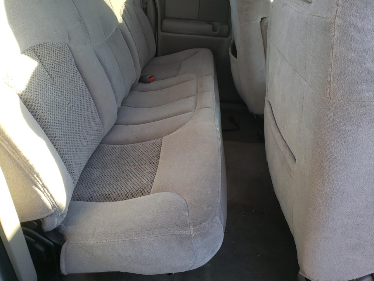 Photo 6 from auction – 2001 CHEVROLET SILVERADO with VIN 2GCEC19T111104907