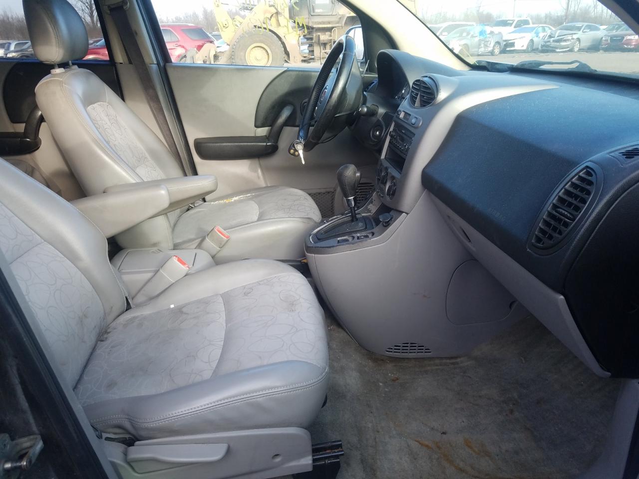 Photo 5 from auction – 2004 SATURN VUE with VIN 5GZCZ63414S871373