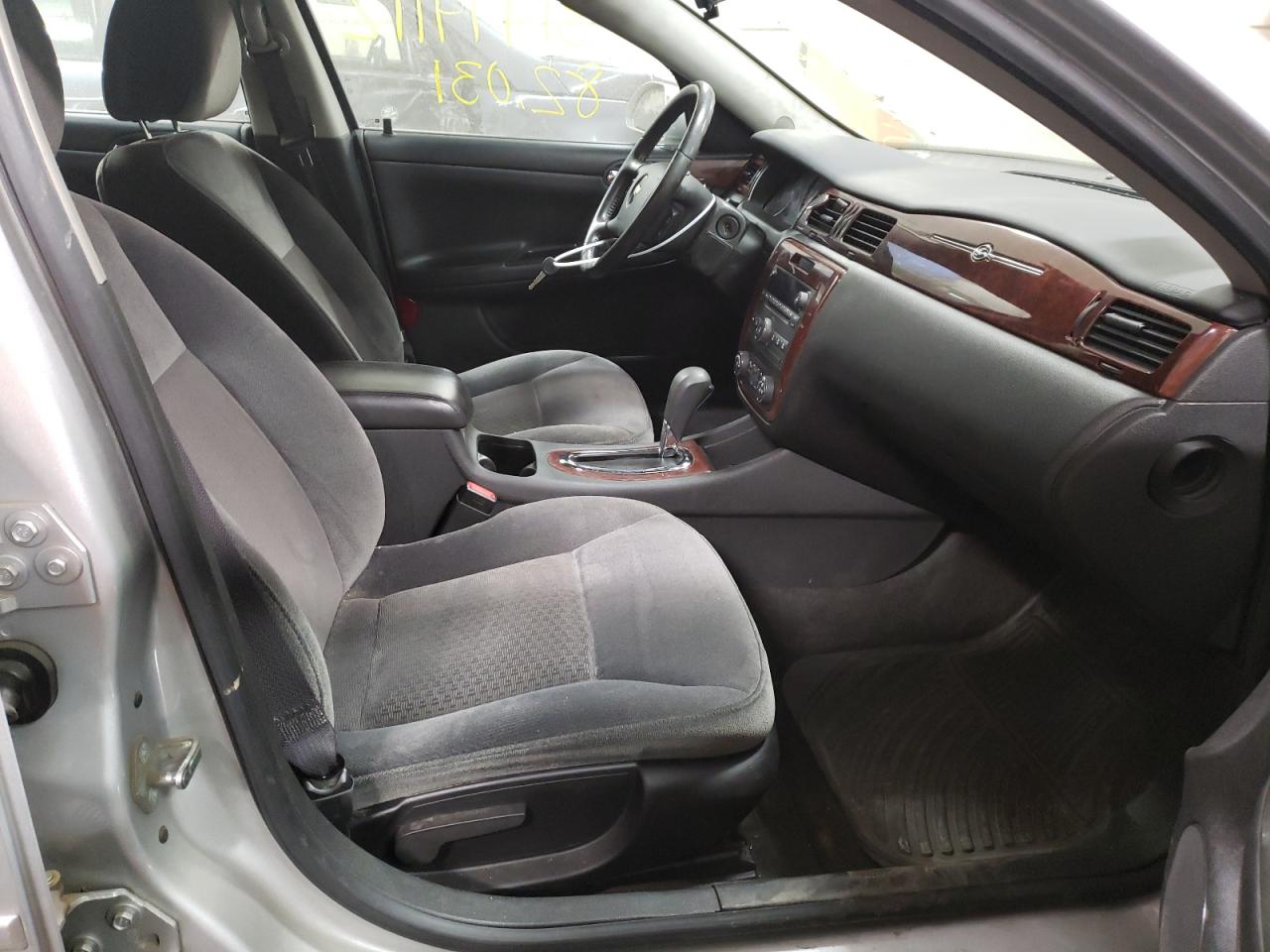 Photo 5 from auction – 2010 CHEVROLET IMPALA LS with VIN 2G1WA5EK8A1159880
