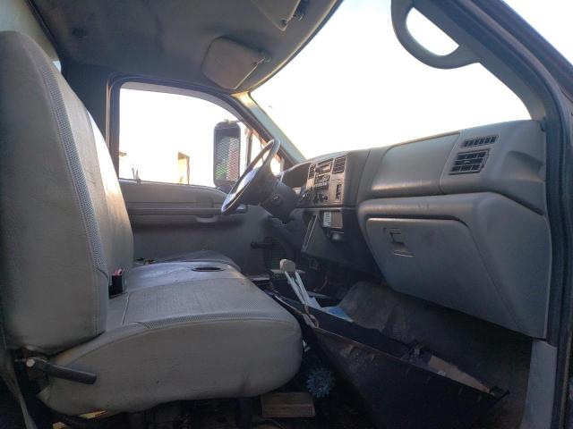 Photo 5 from auction – 2003 FORD F750 SUPER with VIN 3FDXF75J13MB00516