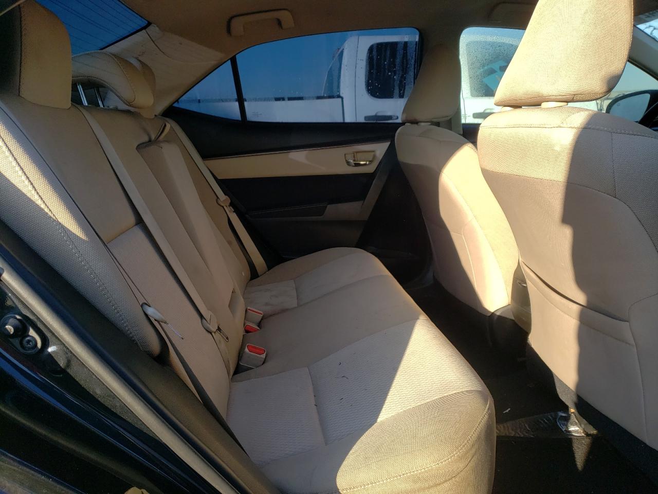 Photo 6 from auction – 2016 TOYOTA COROLLA L with VIN 5YFBURHE6GP463164