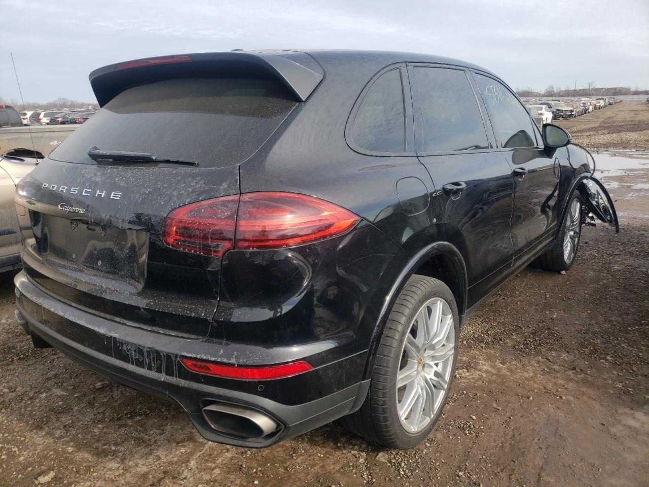 Photo 4 from auction – 2017 PORSCHE CAYENNE with VIN WP1AA2A25HKA86644