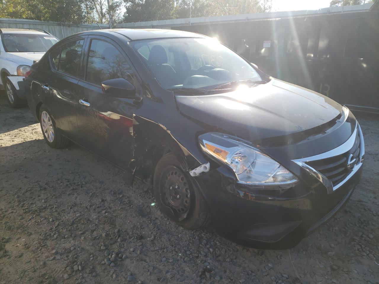 Zdjęcie 1 z aukcji – 2017 NISSAN VERSA S z VIN 3N1CN7AP1HL826070