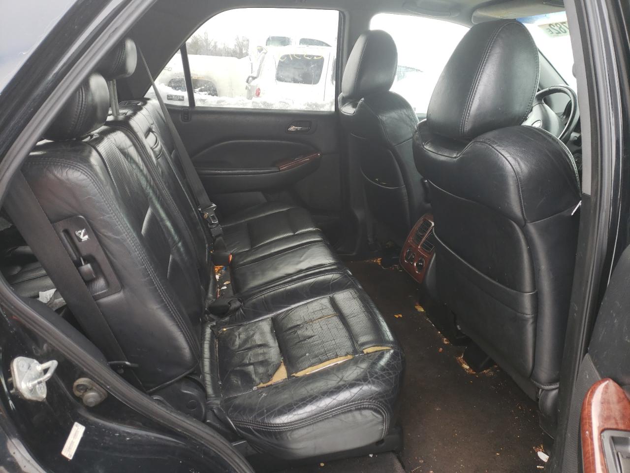 Photo 6 from auction – 2004 ACURA MDX with VIN 2HNYD18264H547174