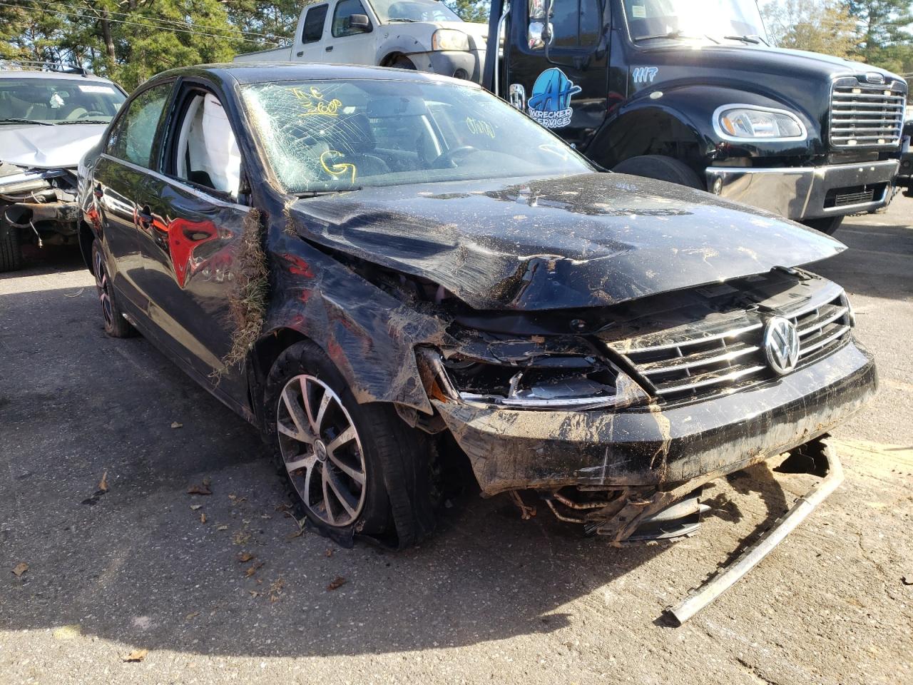 Photo 1 from auction – 2018 VOLKSWAGEN JETTA SE with VIN 3VWDB7AJ3JM204685