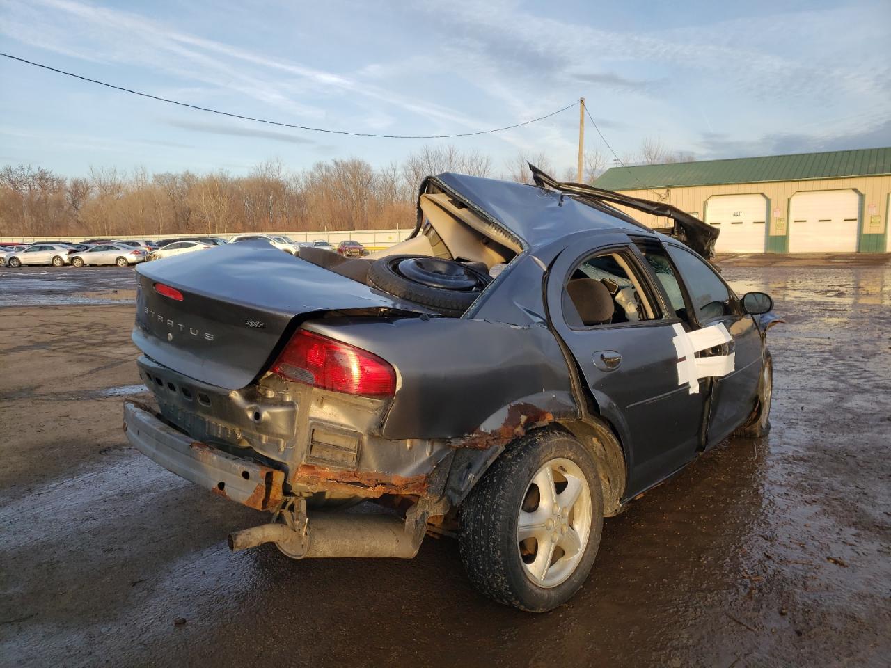 Photo 4 from auction – 2005 DODGE STRATUS SX with VIN 1B3EL46R35N605569