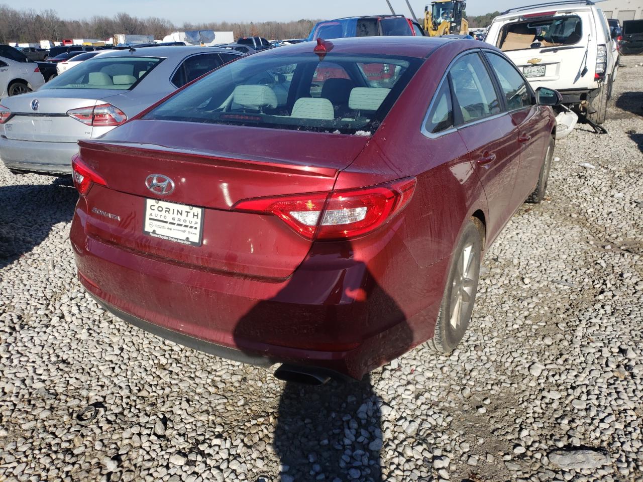 Photo 4 from auction – 2015 HYUNDAI SONATA SE with VIN 5NPE24AF5FH006530