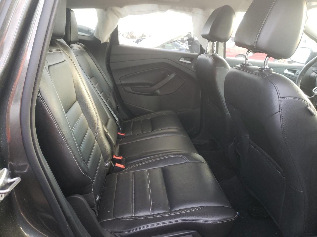 Photo 6 from auction – 2017 FORD ESCAPE TIT with VIN 1FMCU9J93HUB85356