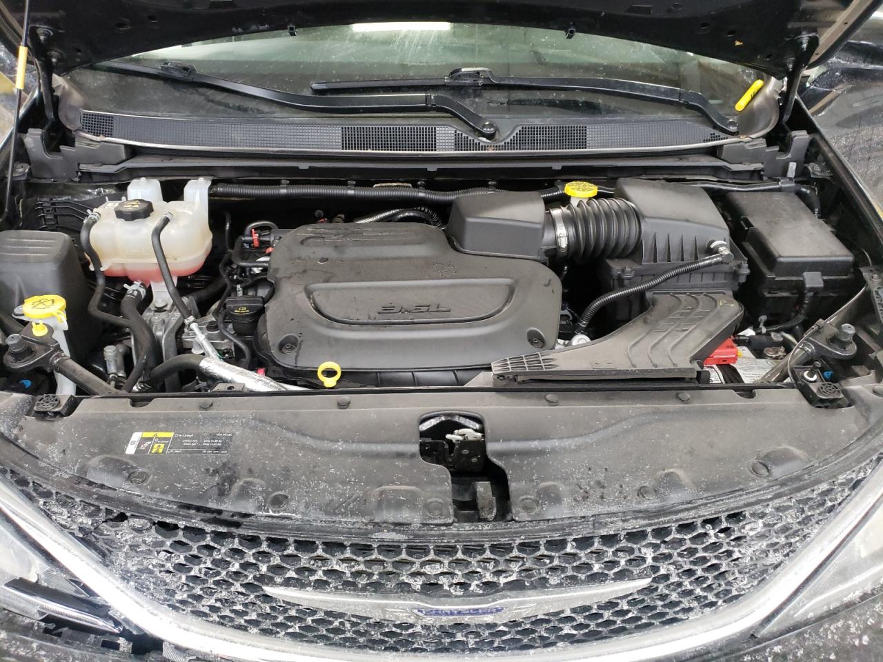 Photo 7 from auction – 2019 CHRYSLER PACIFICA T with VIN 2C4RC1FG7KR734149