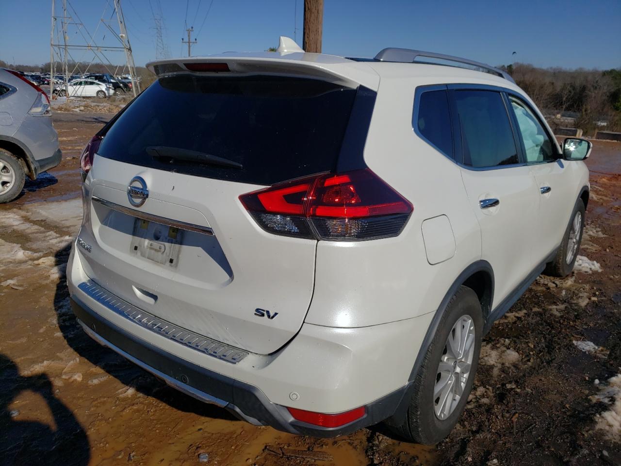 Photo 4 from auction – 2019 NISSAN ROGUE S with VIN KNMAT2MT2KP520643
