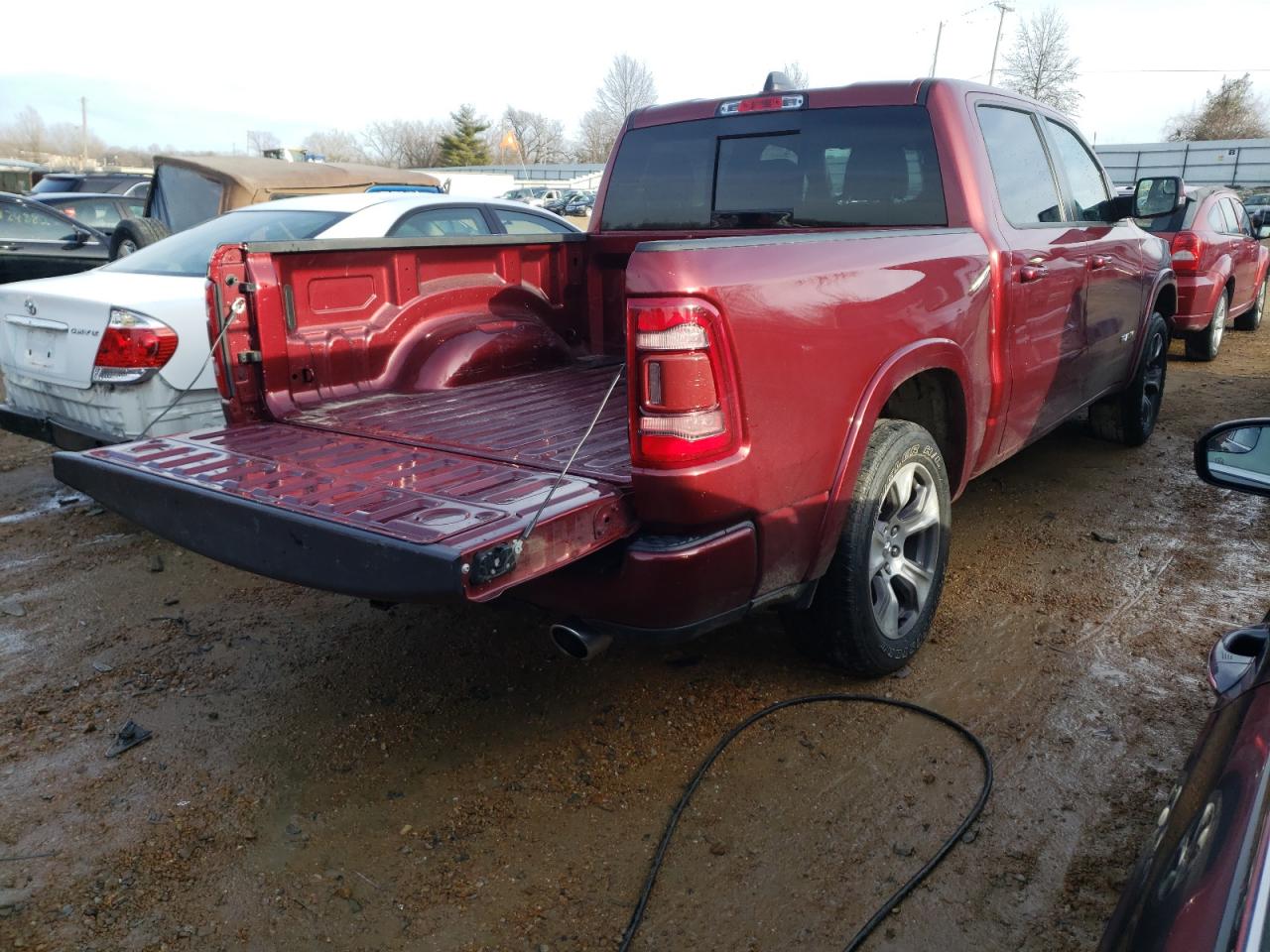 Photo 4 from auction – 2019 RAM 1500 LARAM with VIN 1C6SRFJT1KN845401