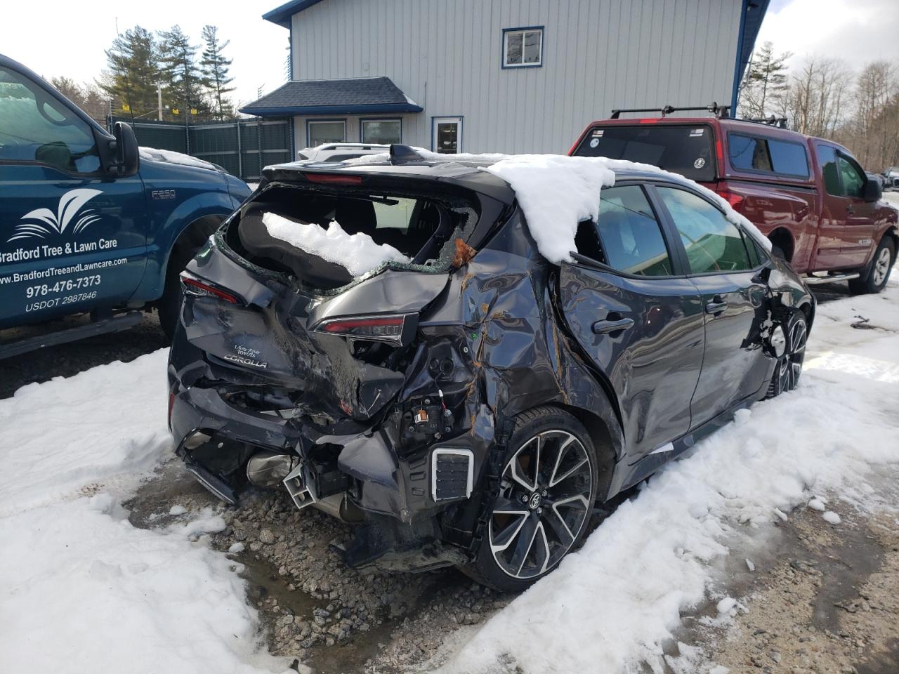 Photo 4 from auction – 2022 TOYOTA COROLLA XS with VIN JTNC4MBE2N3154602