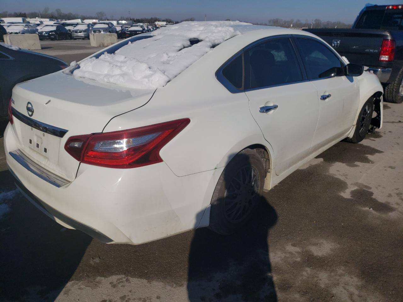 Photo 4 from auction – 2016 NISSAN ALTIMA 2.5 with VIN 1N4AL3AP9GN341473