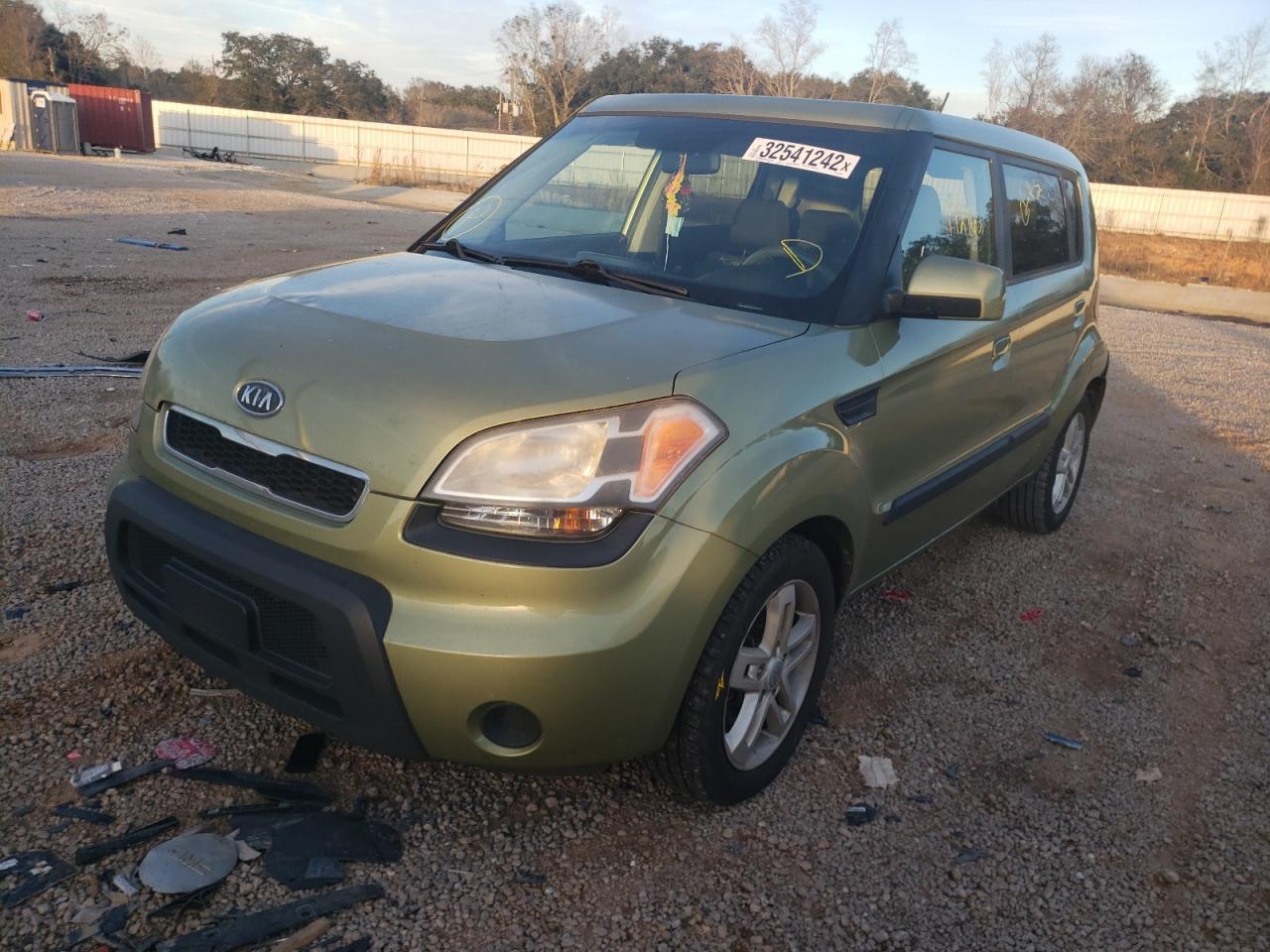 Photo 2 from auction – 2010 KIA SOUL + with VIN KNDJT2A24A7163640