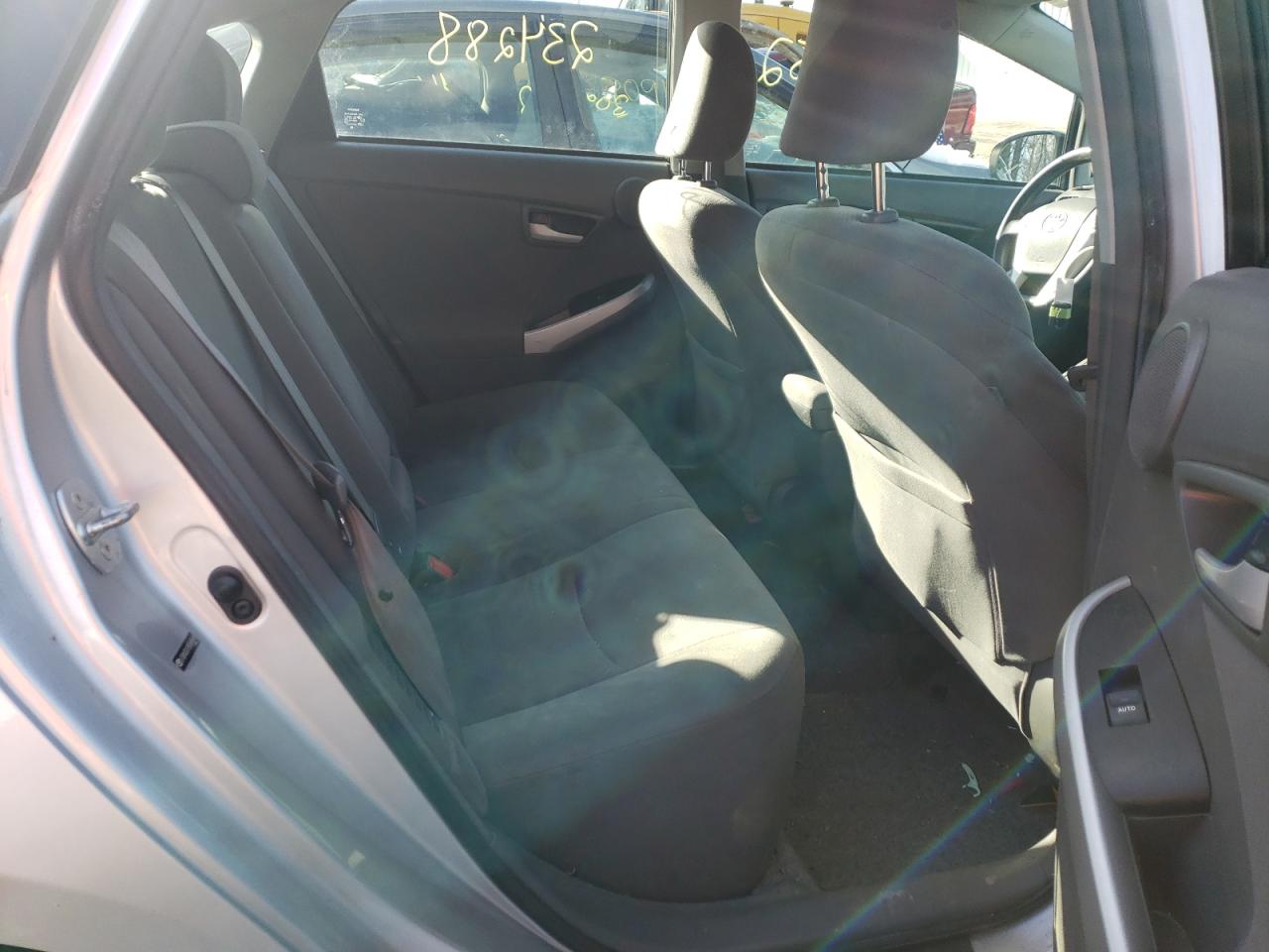 Foto 6 de la subasta – 2011 TOYOTA PRIUS con VIN JTDKN3DU1B5364569