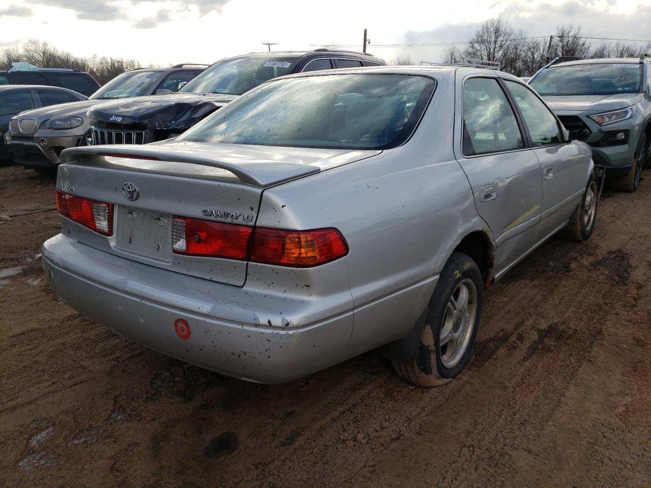 Photo 4 from auction – 2000 TOYOTA CAMRY CE with VIN 4T1BG22K4YU660833