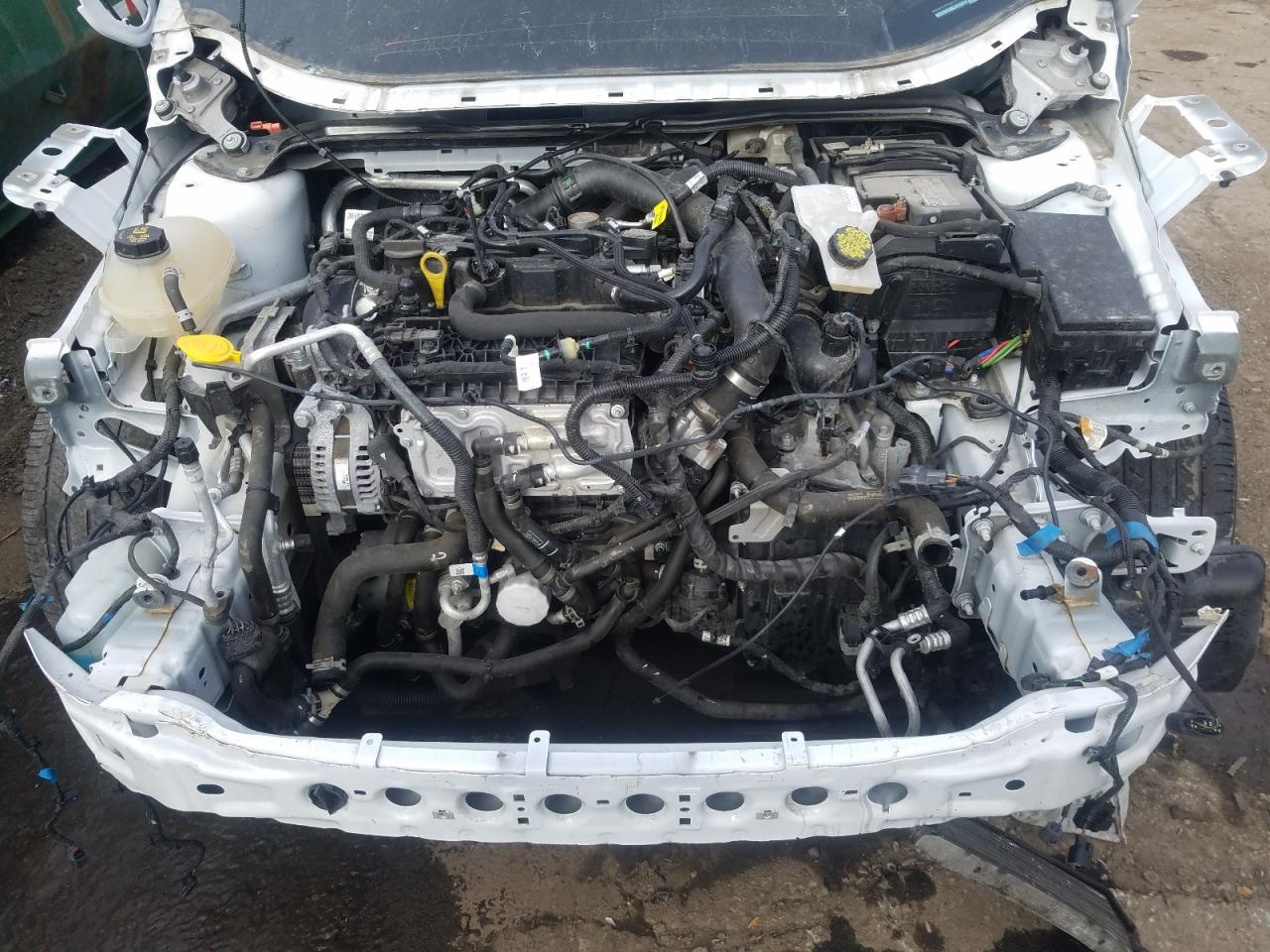 Photo 7 from auction – 2019 FORD ESCAPE SEL with VIN 1FMCU9HD0KUA16879