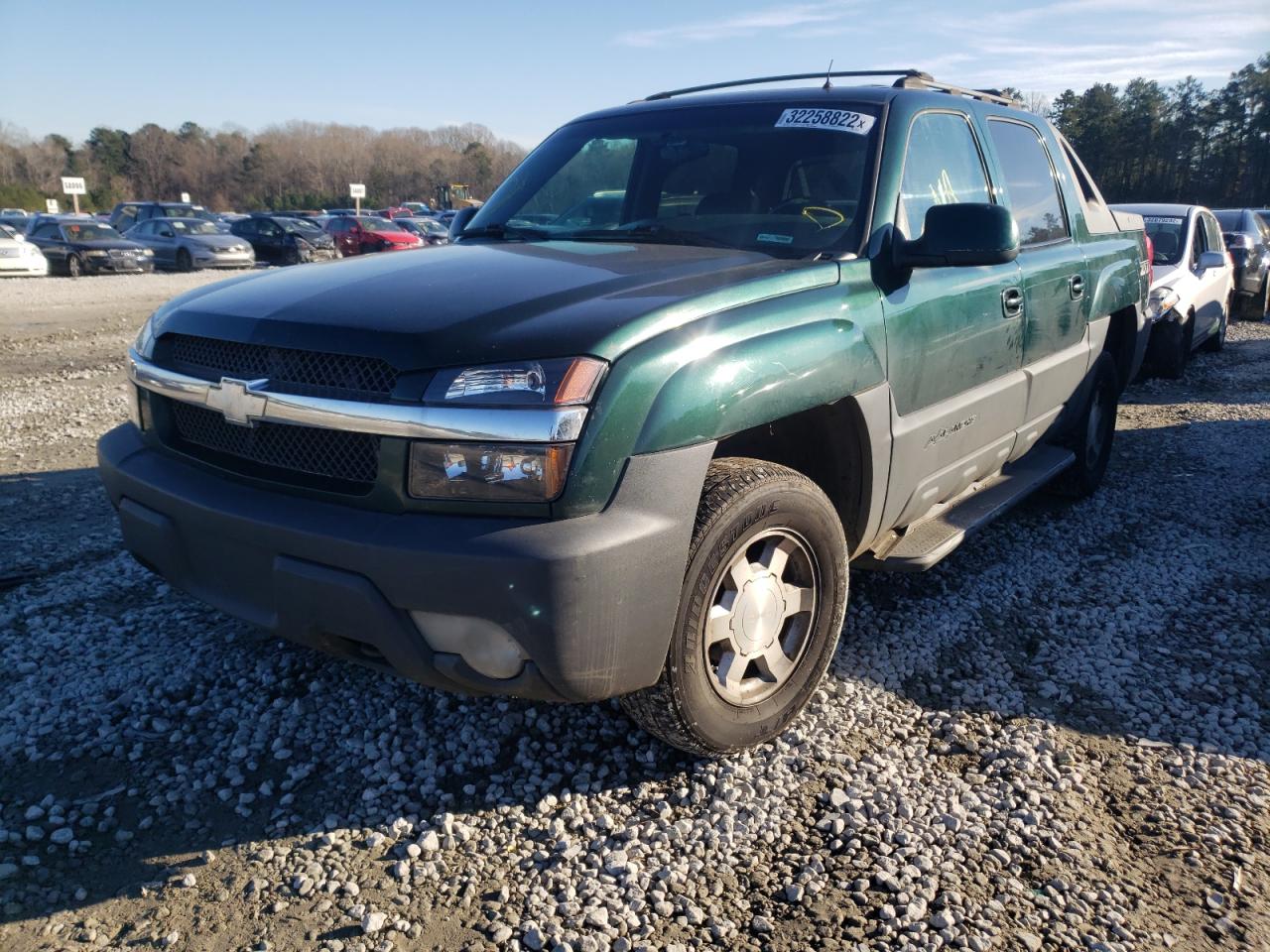 Photo 2 from auction – 2002 CHEVROLET AVALANCHE with VIN 3GNEK13T92G246515