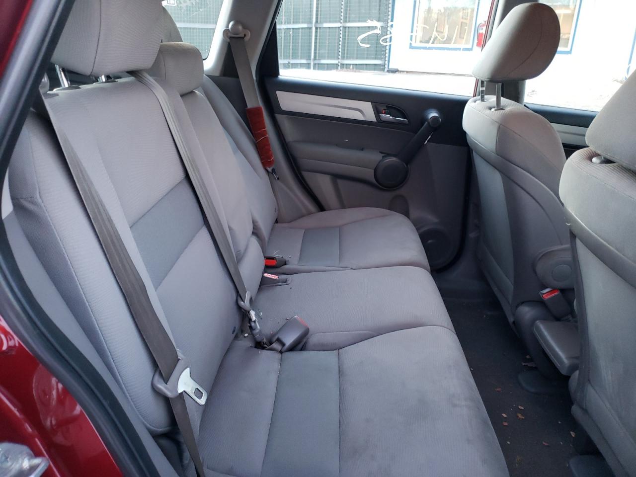 Photo 6 from auction – 2011 HONDA CR-V LX with VIN 5J6RE4H38BL044371
